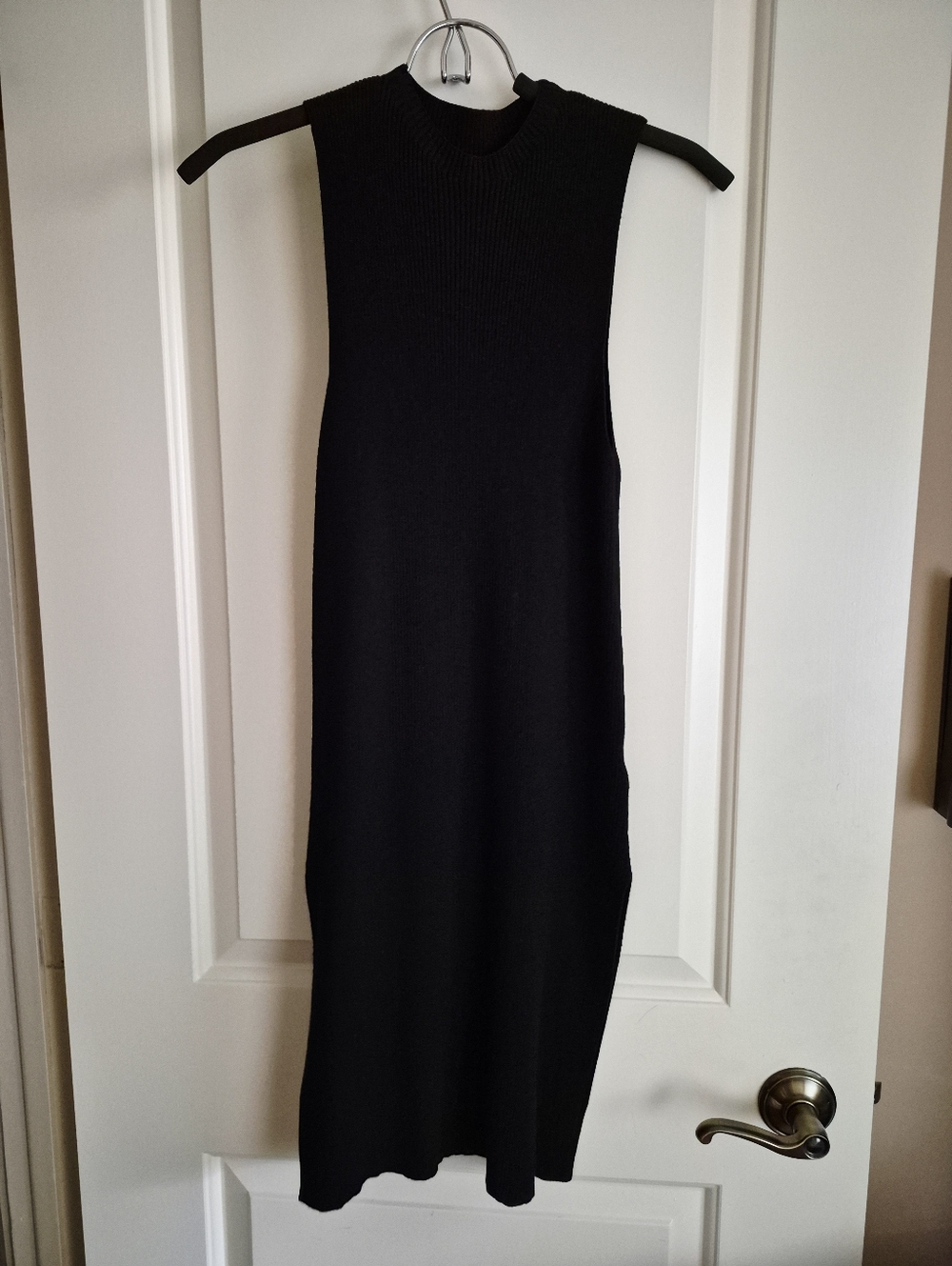 32 Black Ribbed Mock Neck | Anthro